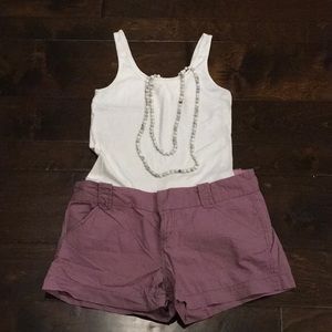 GUC classic chino shorts. Unique color!